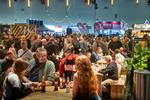 intermot_24_021_003