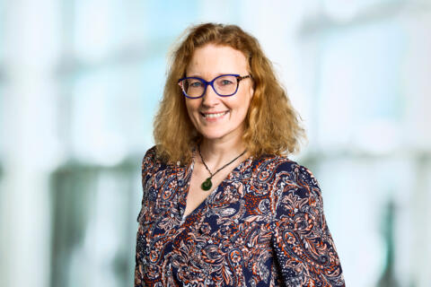 z_portrait_25_001_010