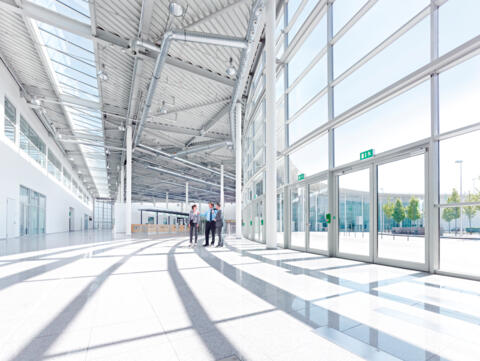 870_intern_10_028_a3_010