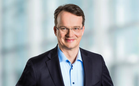 215_portrait_19_009_004