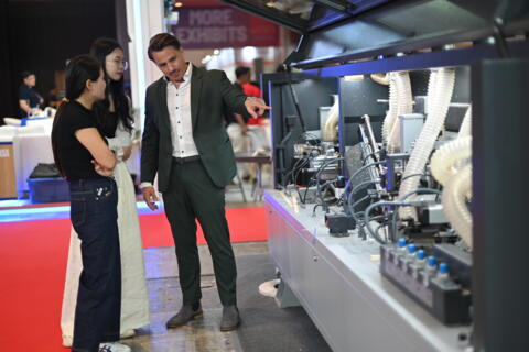 01_Koelnmesse_JV_Indonesia_IFMAC_Copyright_Koelnmesse_Geek_Images