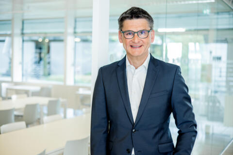 09_portrait_22_005_033